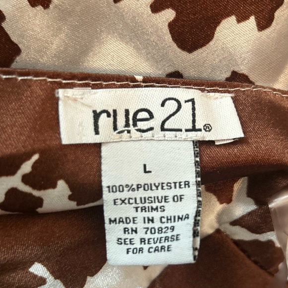 Rue21 Brown Cow Bandana Top - Picture 3 of 3